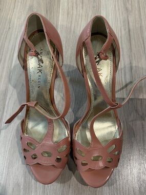 Anne Klein Dusty Rose Cutout Leather Ankle-Strap Heels